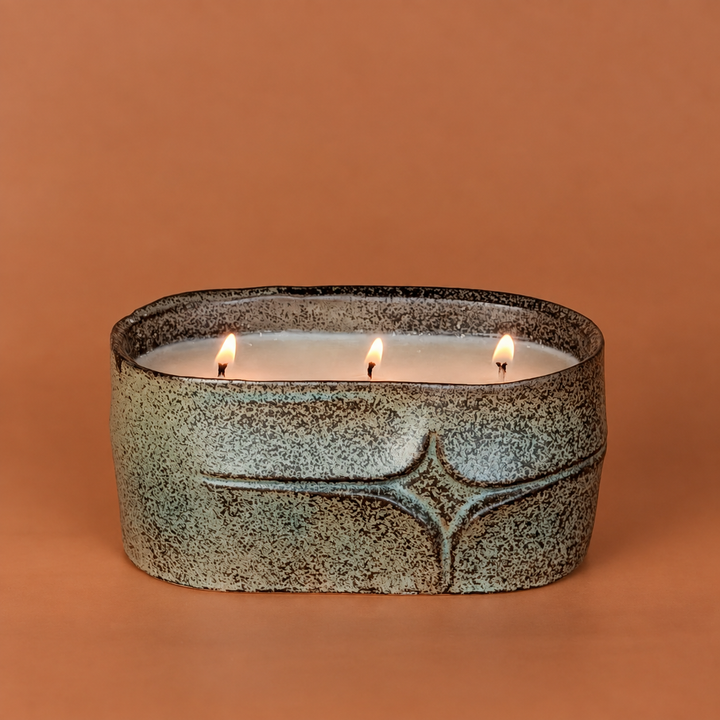 Liora Candle (10 oz)
