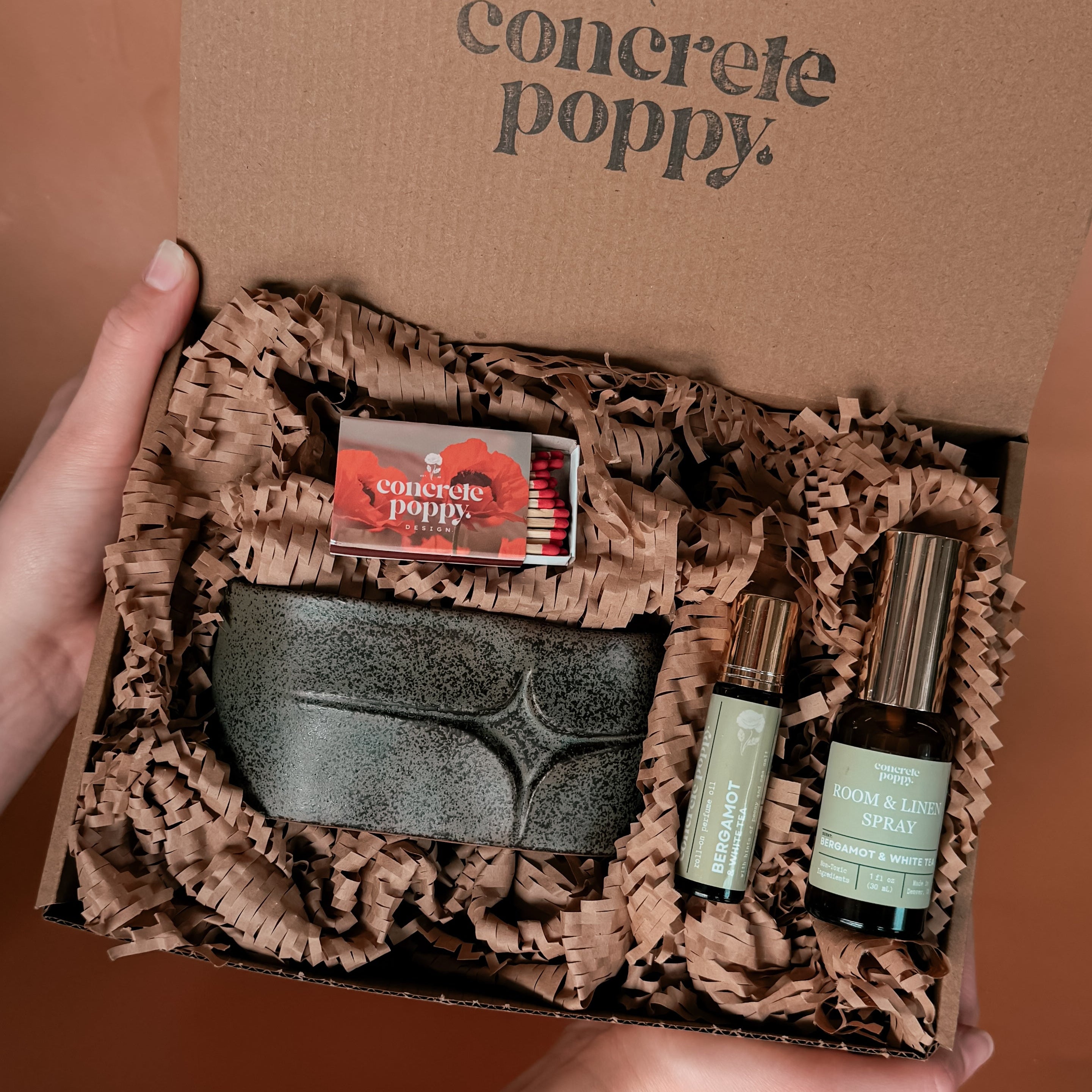 Deluxe Gift Sets – Concrete Poppy Design